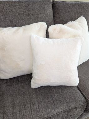 Larger Faux Fur Throw Pillow